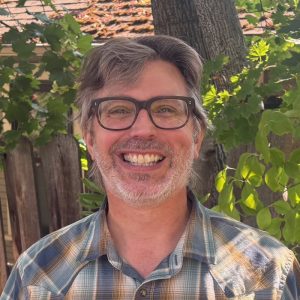 Jay Wence, providing therapeutic massage at Siskiyou Massage in Ashland, Oregon.
